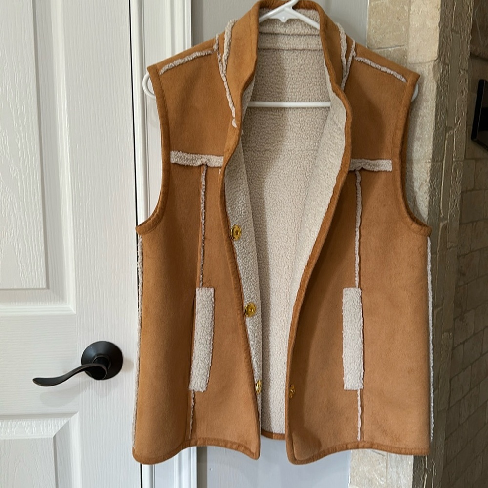 Draper James reversible faux suede shearling vest